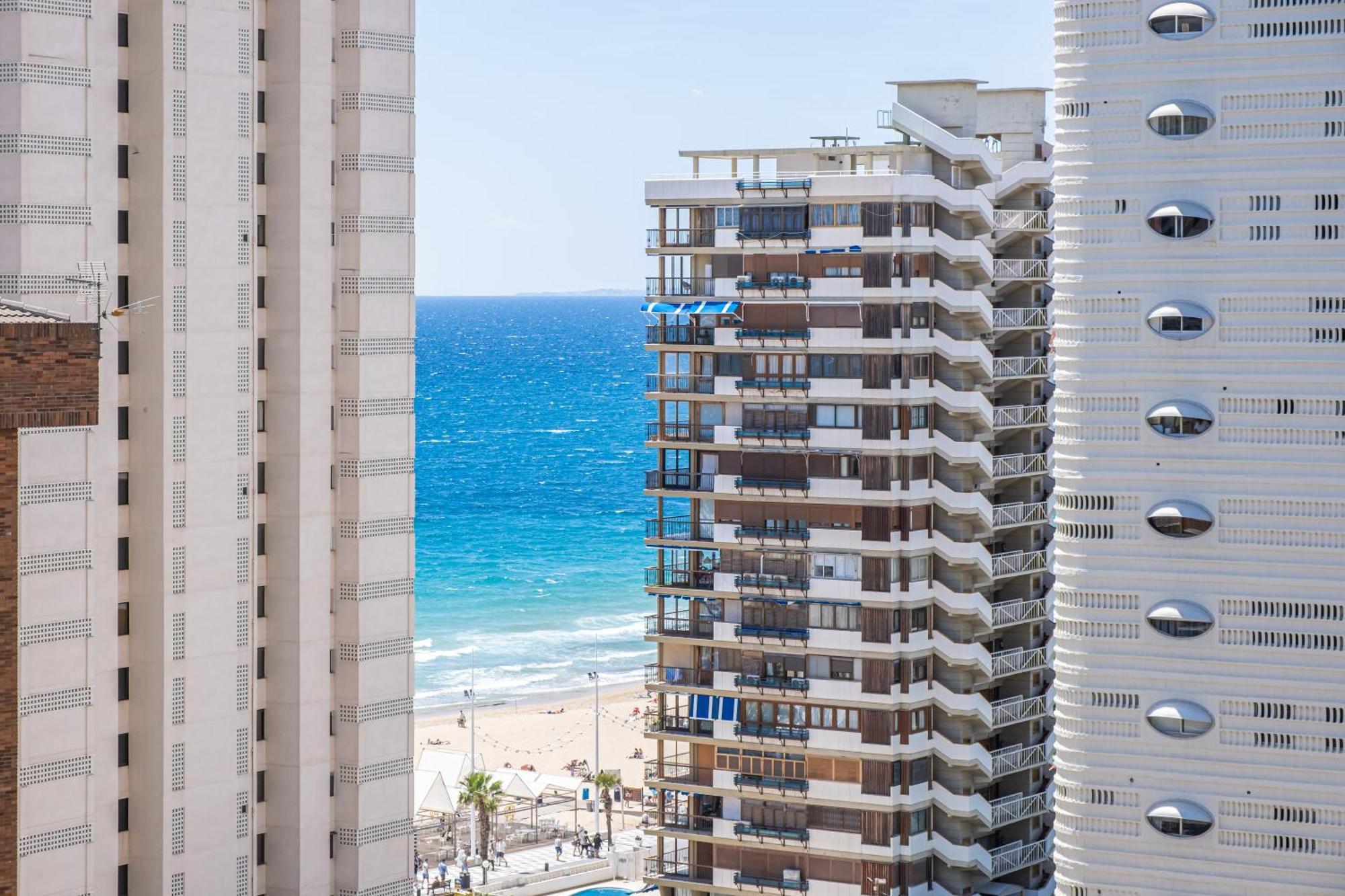 Los Caballos 12-C Levante Beach Benidorm Bagian luar foto